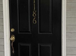 1186 Richmond Rd, Mahwah, NJ 07430