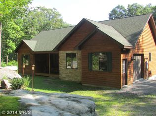 327 Bear Dr E, Oakland, MD