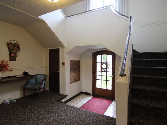2nd image of 676 Memorial Dr APT 207