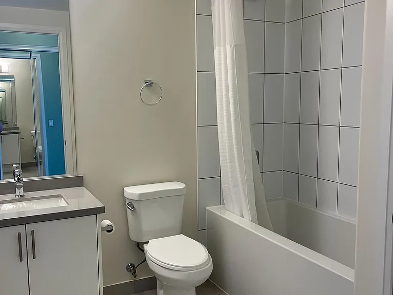 9000 Jane St #2104 — Photo 6