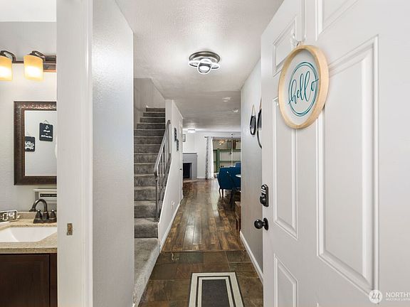 2nd image of 31845 18th Avenue SW #34D