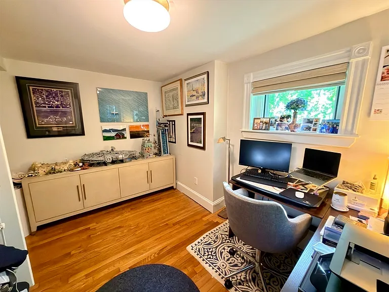 41 Pinckney St #B — Photo 30