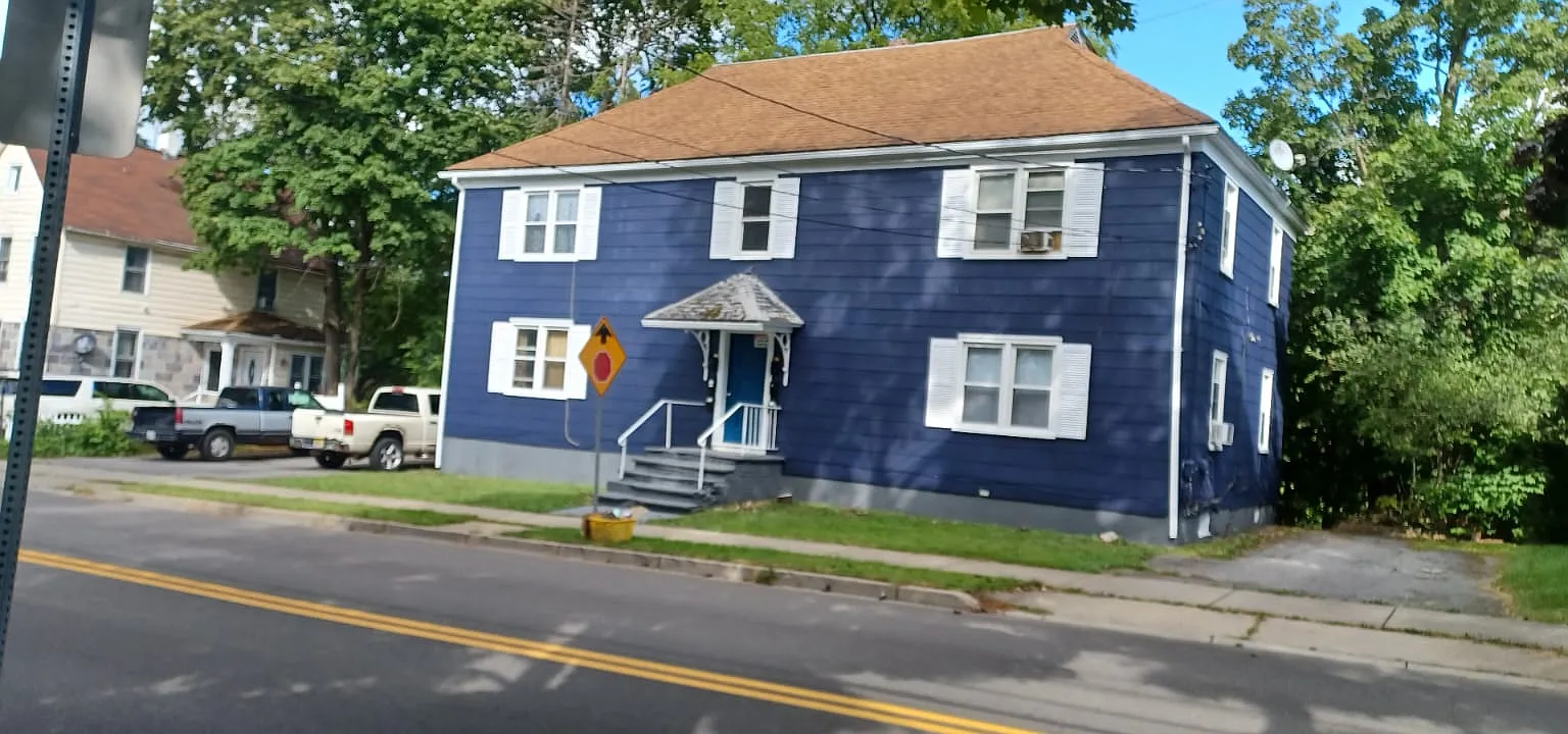 1 bed, 700 sqft, $900 — Photo 1