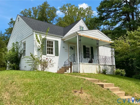737 Jefferson Pl, Petersburg, VA 23803