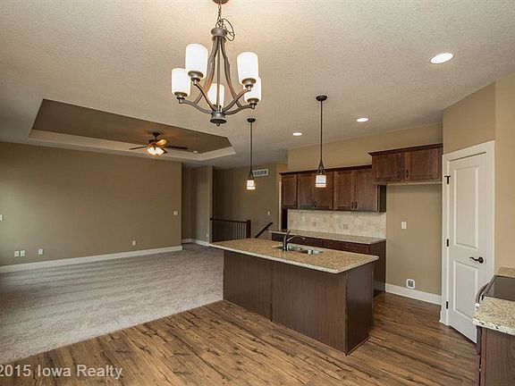 4th image of 9640 Cedarwood Dr
