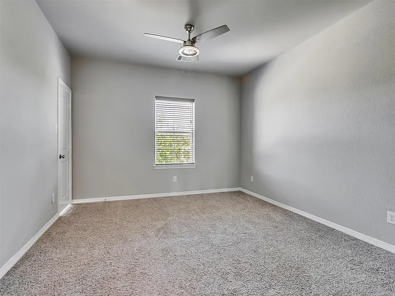 3447 Cabernet Shores Dr — Photo 21