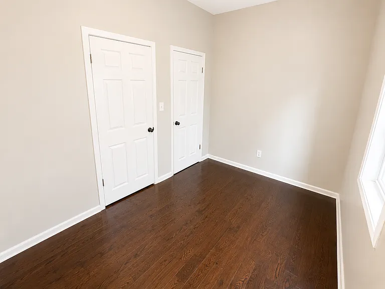 378 S 12th St #1 — Photo 8
