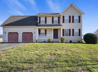 247 Acorn Forest Dr, Felton, DE 19943