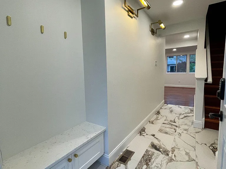 8571 Blackfoot Ct — Photo 2