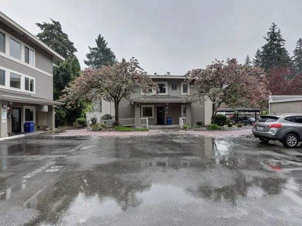 831 126th Pl NE APT B207, Bellevue, WA 98005