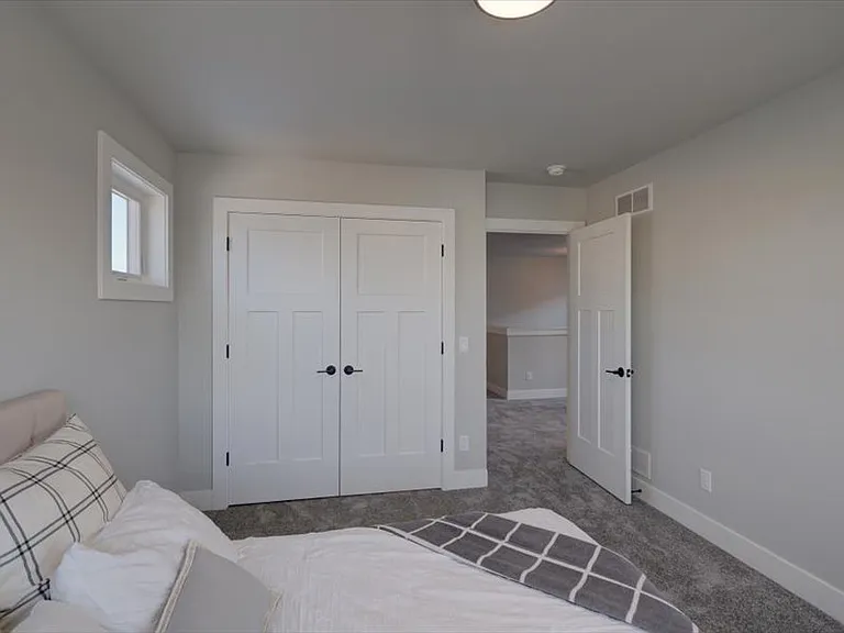4880 Romaine Rd — Photo 27