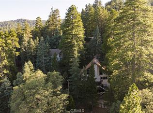 26621 Thunderbird Dr, Lake Arrowhead, CA 92352