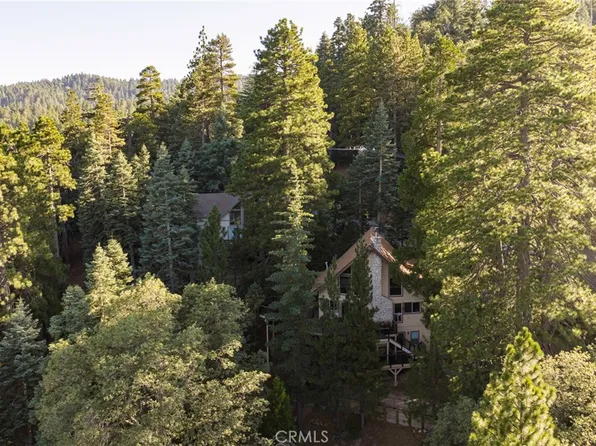 26621 Thunderbird Dr, Lake Arrowhead, CA 92352