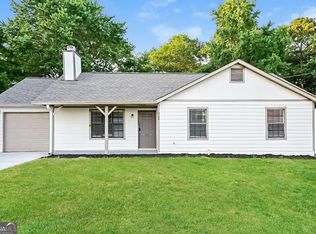 5704 Phillips Dr, Morrow, GA 30260