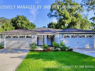 6135 Lone Star Rd, Jacksonville, FL 32211