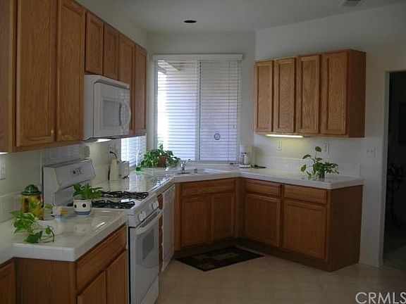 4th image of 4815 Salem Cir