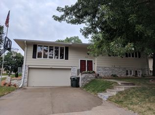 3200 S Hennepin St, Sioux City, IA 51106