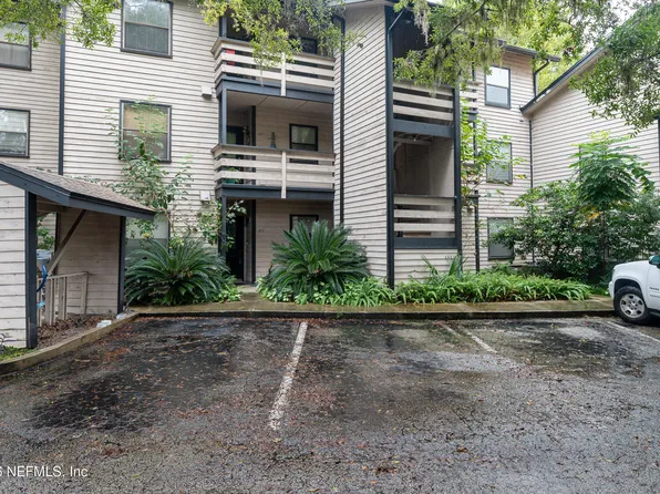 1604 ARCADIA Drive #106, Jacksonville, FL 32207