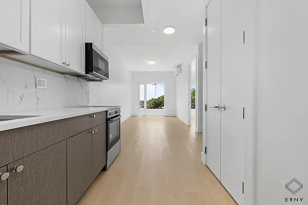 Rented by ERNY LLC | media 2