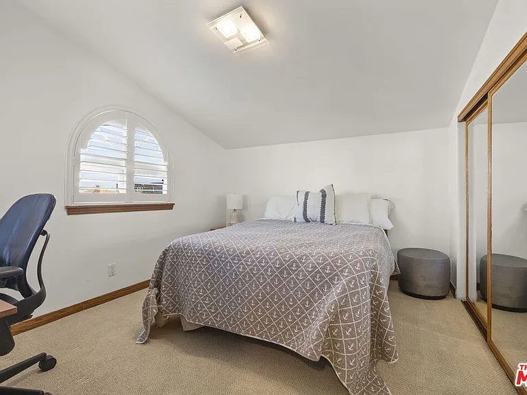 1005 Ocean Dr — Photo 41