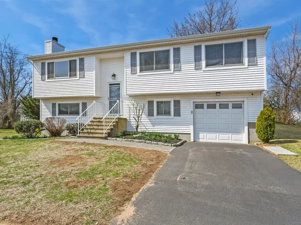 12 Roses Farm Road, East Haven, CT 06512