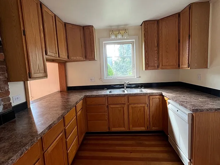 2515 Nevada St — Photo 10