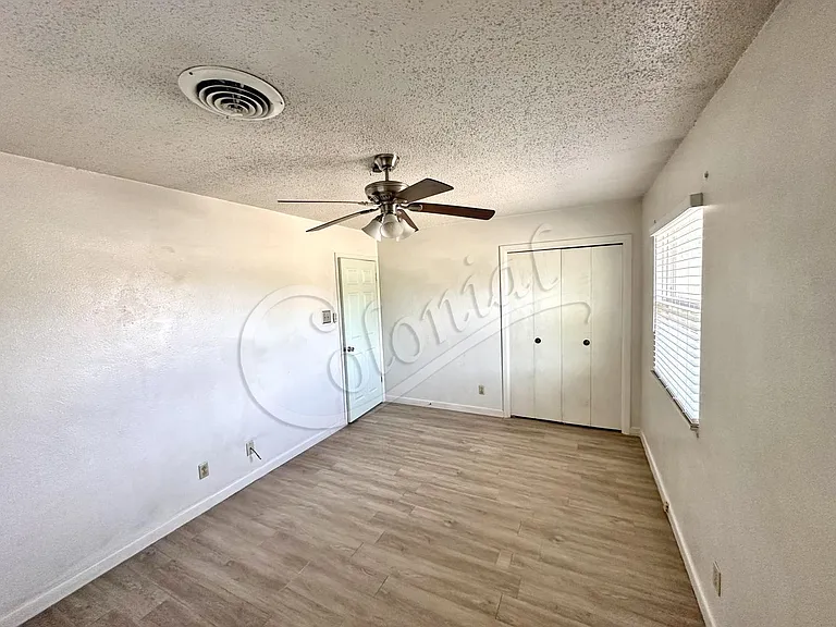 1410 Leader Dr — Photo 8