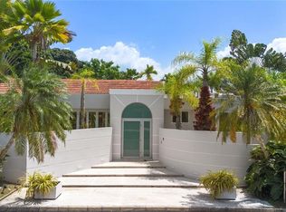 181 Reina Carlota La Villa De Torrimar, Guaynabo, PR 00969