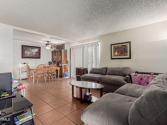 5th image of 3810 N MARYVALE Parkway #1046