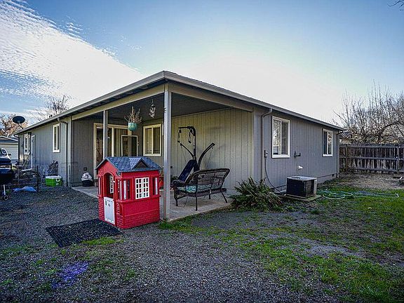 4th image of 1030 Peachwood Ct