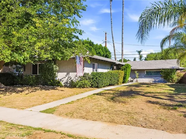 23951 Vanowen St, West Hills, CA 91307