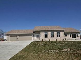 2320 Lowman Rd, Smithville, MO 64089