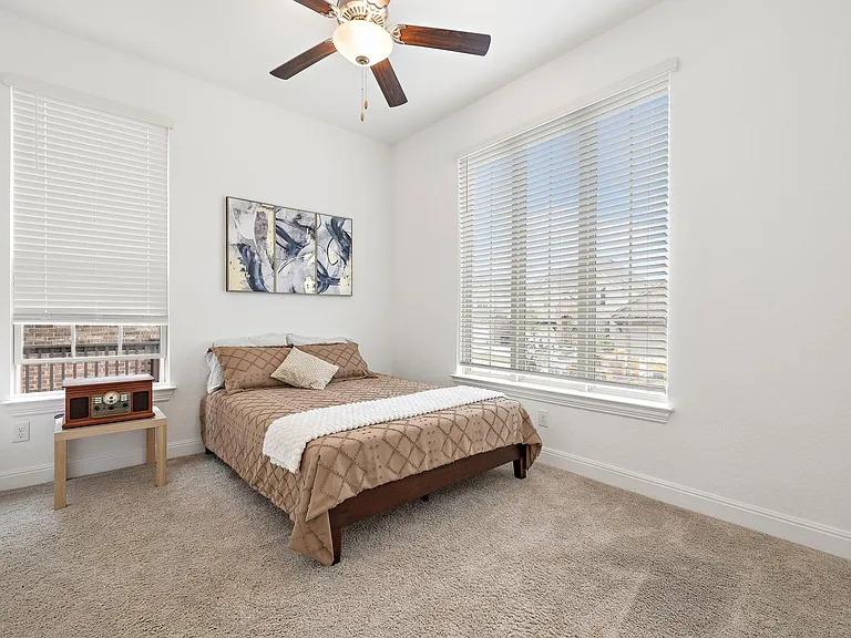2901 Oak Chase Cv — Photo 17