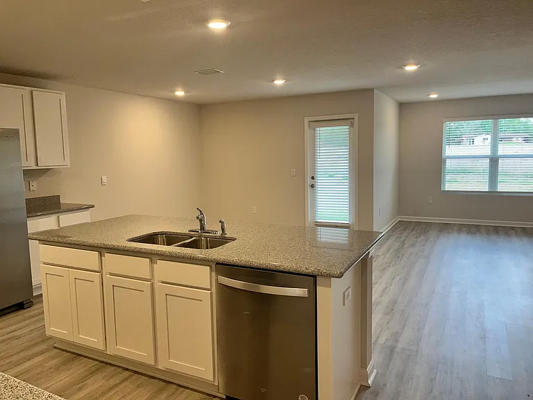 3432 Fallschase Blvd — Photo 11