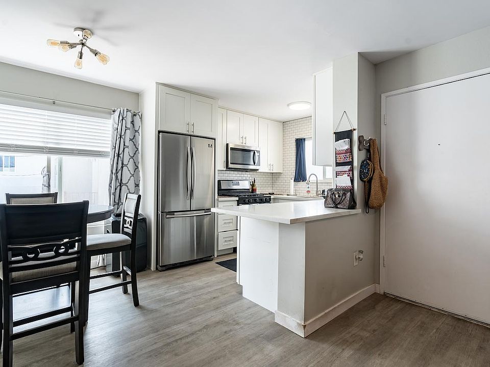 1st image of 1440 Thomas Ave #8