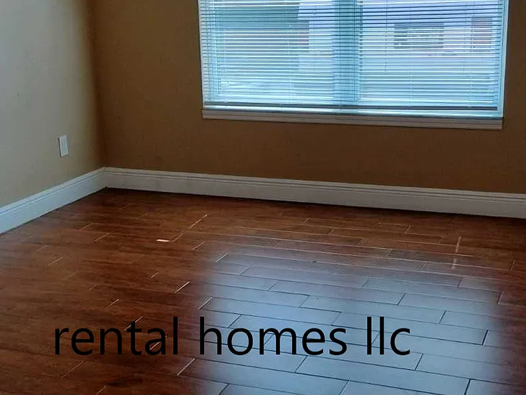 1230 Sophie Blvd #1230 — Photo 8