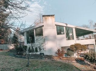 16 Shady Ln, Dover, NH 03820