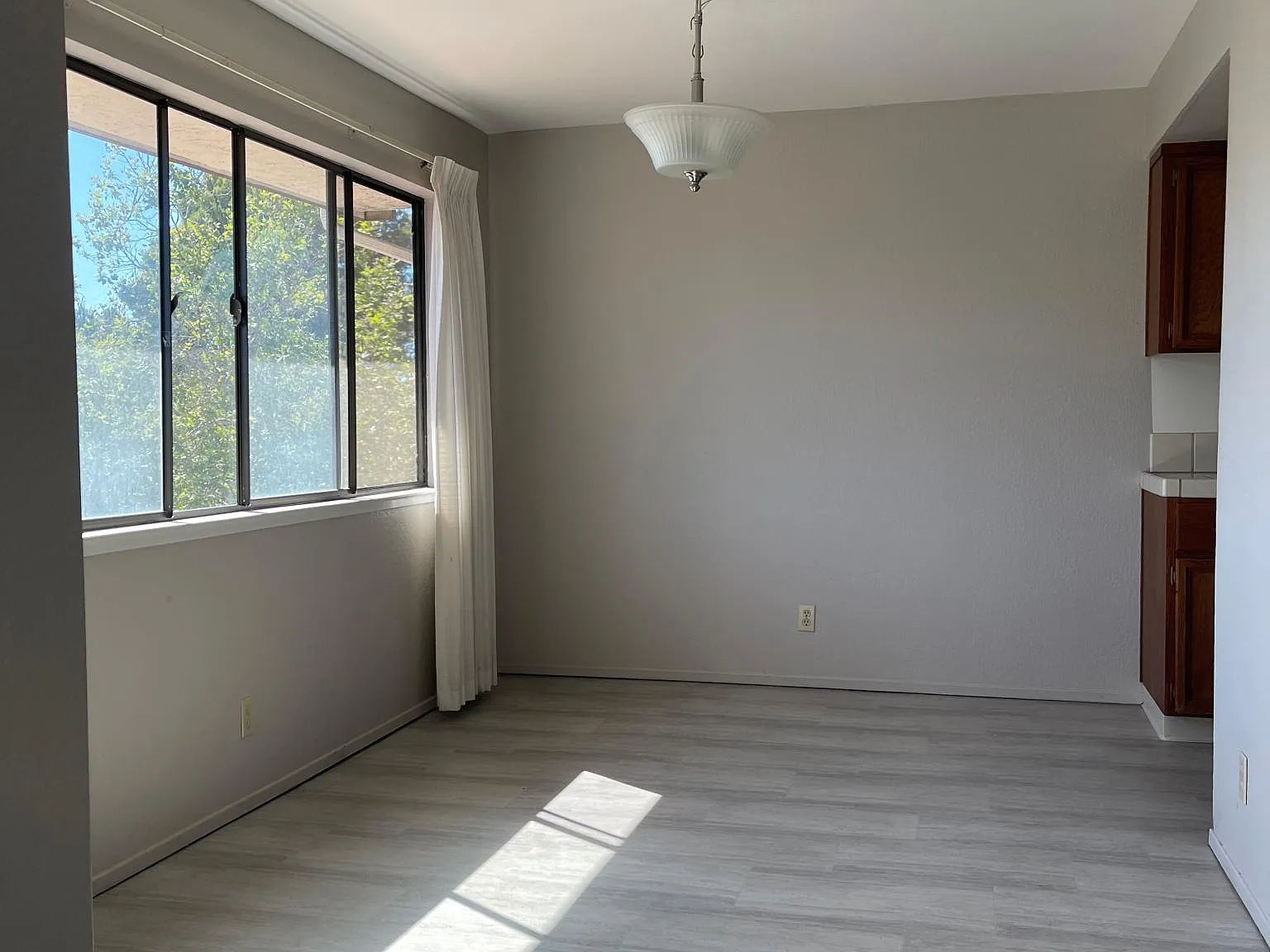2 bed, 1173 sqft, $2,870 — Photo 3
