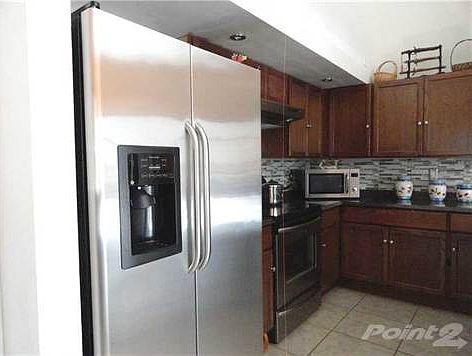 5th image of 5120 NW 82nd Ter