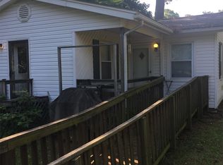 6009 Lewis Rd, North Dinwiddie, VA 23803