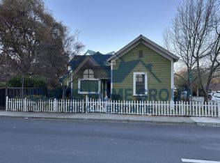 1135 Berrellesa St, Martinez, CA 94553