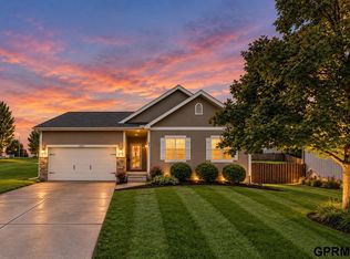4125 S 199th Cir, Omaha, NE 68135