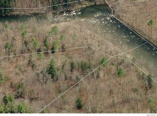 271 Oakland Valley Rd, Cuddebackville, NY 12729