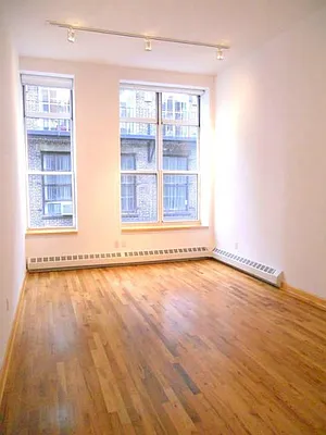 Rented by Level Group | media 12