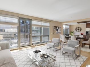 200 S 31st Ave APT 4300, Omaha, NE 68131