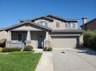 221 Petunia Ct, San Marcos, CA 92069