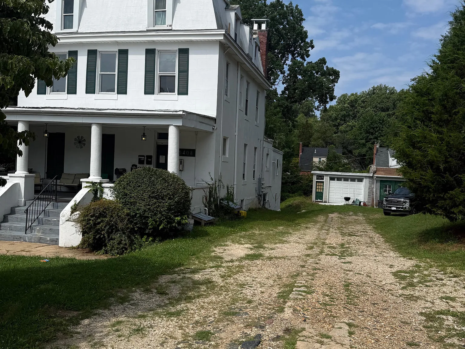 1 bed, 1000 sqft, $1,350 — Photo 2
