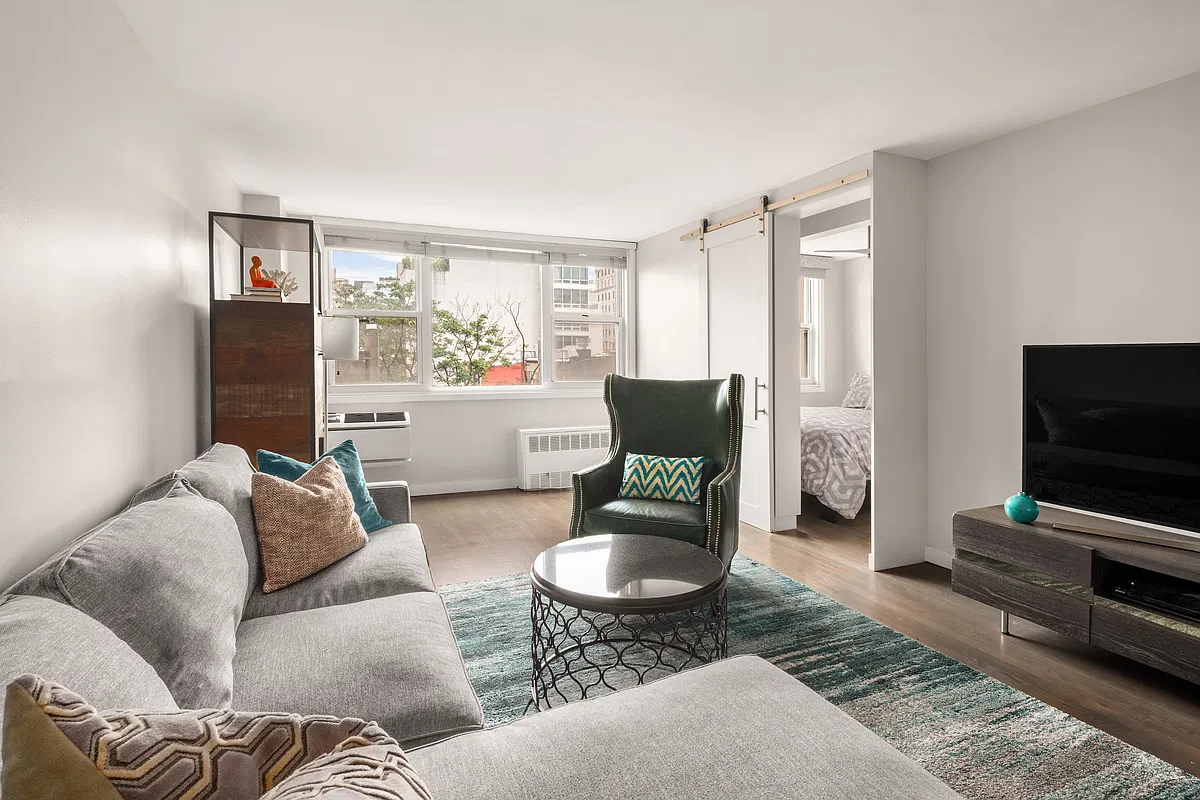77 Seventh Avenue #7A in Chelsea, Manhattan | StreetEasy