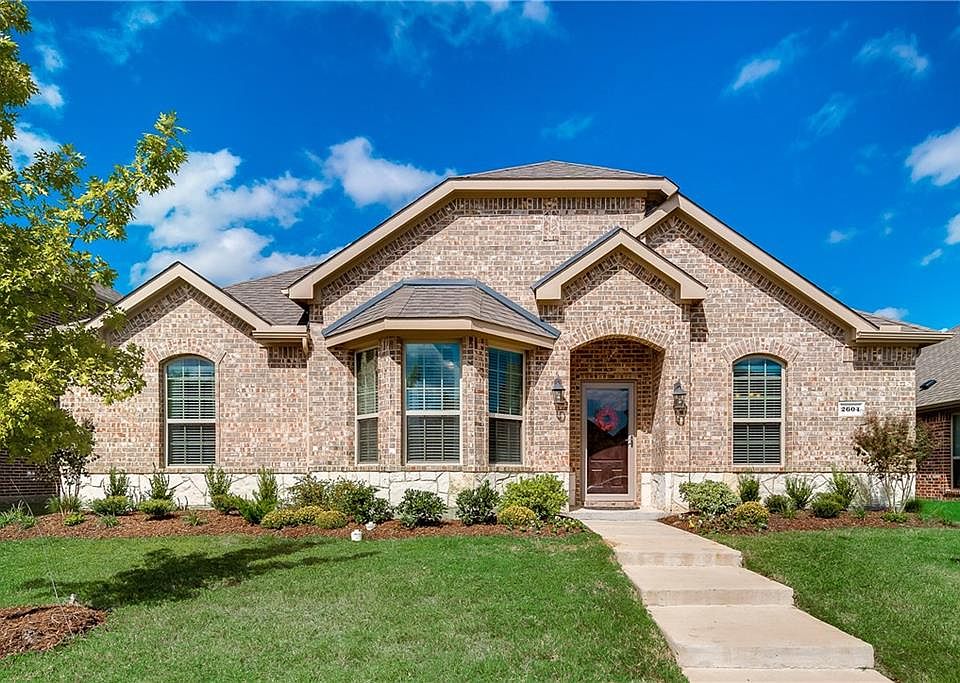 1st image of 2604 Idlewood Dr