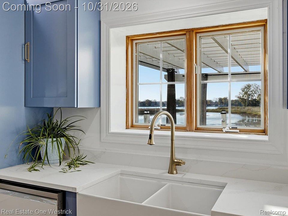 850 Townsend Dr, photo 12